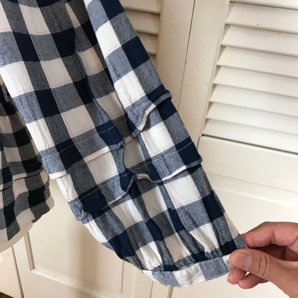 American Eagle Plaid Peplum Top - Picture 3 of 5